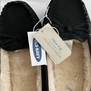 Old Navy Faux-Suede Sherpa-Lined Moccasin Slippers